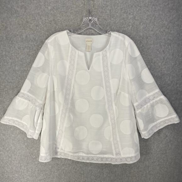 🤍 Chico’s Womens 1 White V-Neck Bell Sleeve Top Lace Trim Polka Dot 🤍 - Picture 1 of 8